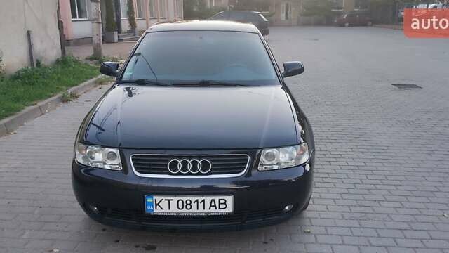 Синий Ауди А3, объемом двигателя 1.6 л и пробегом 261 тыс. км за 4100 $, фото 1 на Automoto.ua