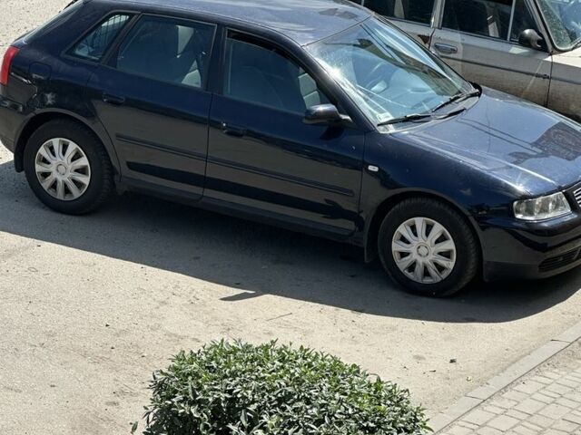 Синій Ауді А3, об'ємом двигуна 1.6 л та пробігом 225 тис. км за 2600 $, фото 1 на Automoto.ua
