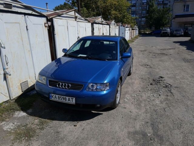 Синий Ауди А3, объемом двигателя 1.8 л и пробегом 184 тыс. км за 4800 $, фото 1 на Automoto.ua