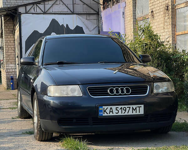 Синий Ауди А3, объемом двигателя 1.9 л и пробегом 370 тыс. км за 3499 $, фото 1 на Automoto.ua