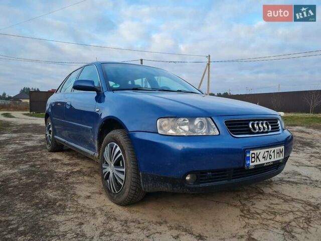 Синий Ауди А3, объемом двигателя 1.6 л и пробегом 245 тыс. км за 3600 $, фото 1 на Automoto.ua