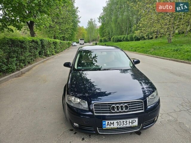 Синий Ауди А3, объемом двигателя 1.6 л и пробегом 264 тыс. км за 4200 $, фото 1 на Automoto.ua