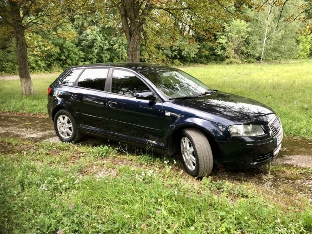 Синий Ауди А3, объемом двигателя 1.6 л и пробегом 238 тыс. км за 7500 $, фото 1 на Automoto.ua