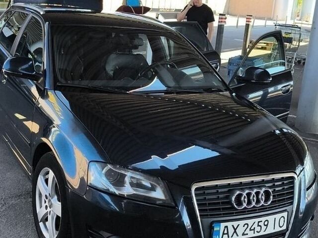 Синий Ауди А3, объемом двигателя 1.4 л и пробегом 260 тыс. км за 6491 $, фото 1 на Automoto.ua