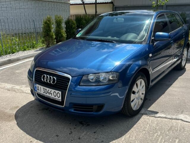 Синий Ауди А3, объемом двигателя 1.4 л и пробегом 335 тыс. км за 7000 $, фото 1 на Automoto.ua