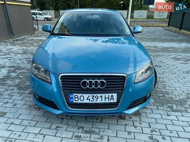 Синий Ауди А3, объемом двигателя 1.8 л и пробегом 226 тыс. км за 9000 $, фото 1 на Automoto.ua
