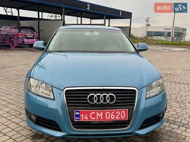 Синий Ауди А3, объемом двигателя 1.8 л и пробегом 225 тыс. км за 8800 $, фото 1 на Automoto.ua