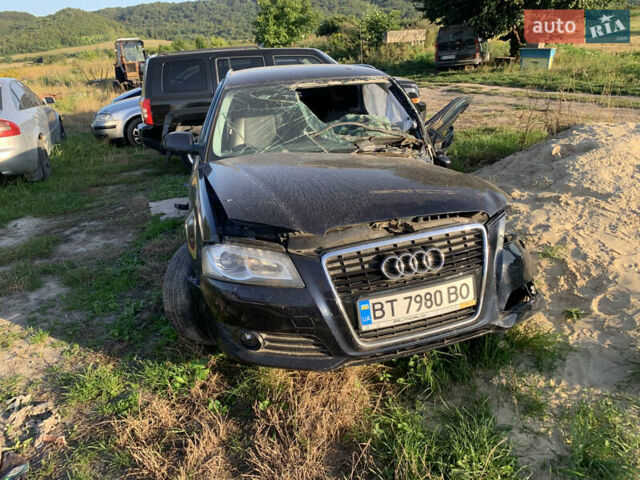 Синий Ауди А3, объемом двигателя 2 л и пробегом 170 тыс. км за 2600 $, фото 1 на Automoto.ua