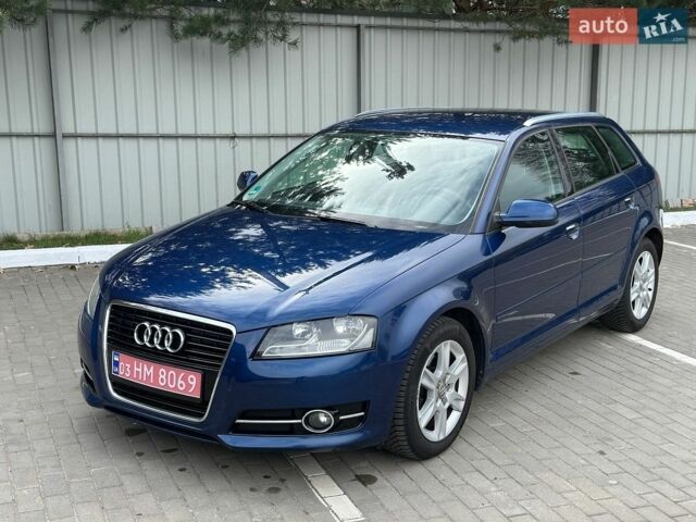 Синій Ауді А3, об'ємом двигуна 1.4 л та пробігом 213 тис. км за 7700 $, фото 1 на Automoto.ua