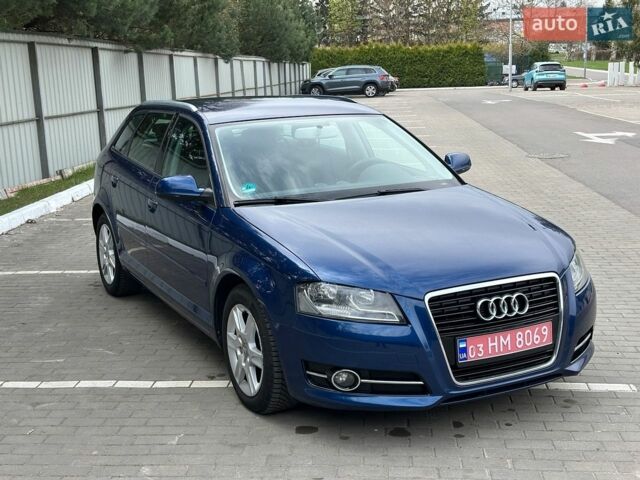 Синий Ауди А3, объемом двигателя 1.4 л и пробегом 213 тыс. км за 7900 $, фото 1 на Automoto.ua