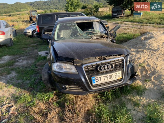 Синий Ауди А3, объемом двигателя 2 л и пробегом 170 тыс. км за 2600 $, фото 1 на Automoto.ua