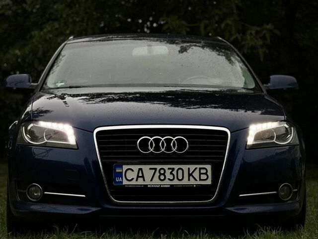 Синий Ауди А3, объемом двигателя 1.6 л и пробегом 310 тыс. км за 8987 $, фото 1 на Automoto.ua