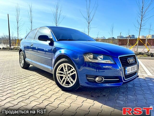 Синий Ауди А3, объемом двигателя 1.6 л и пробегом 230 тыс. км за 6700 $, фото 1 на Automoto.ua