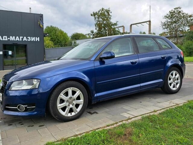 Синий Ауди А3, объемом двигателя 1.6 л и пробегом 258 тыс. км за 8499 $, фото 1 на Automoto.ua