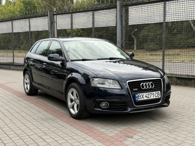 Синий Ауди А3, объемом двигателя 2 л и пробегом 185 тыс. км за 7500 $, фото 1 на Automoto.ua