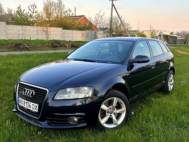 Синий Ауди А3, объемом двигателя 2 л и пробегом 115 тыс. км за 8800 $, фото 1 на Automoto.ua