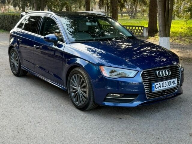 Синій Ауді А3, об'ємом двигуна 1.4 л та пробігом 55 тис. км за 16400 $, фото 1 на Automoto.ua