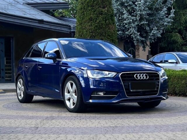 Синій Ауді А3, об'ємом двигуна 1.6 л та пробігом 180 тис. км за 11214 $, фото 1 на Automoto.ua