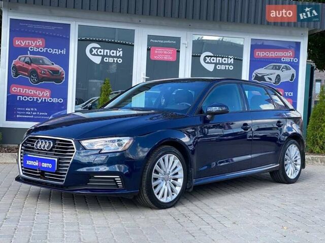 Синий Ауди А3, объемом двигателя 1.4 л и пробегом 143 тыс. км за 17500 $, фото 1 на Automoto.ua