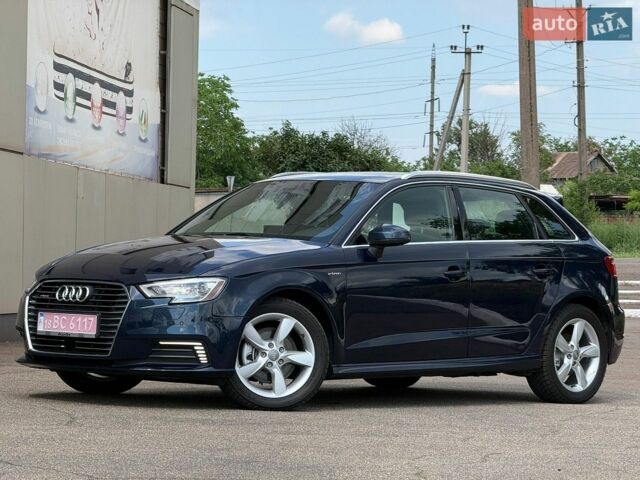 Синий Ауди А3, объемом двигателя 1.4 л и пробегом 75 тыс. км за 15900 $, фото 1 на Automoto.ua
