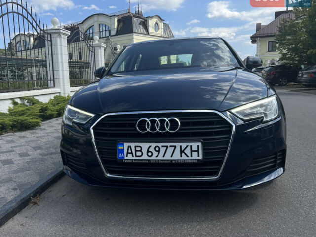 Синій Ауді А3, об'ємом двигуна 1.6 л та пробігом 188 тис. км за 17500 $, фото 1 на Automoto.ua