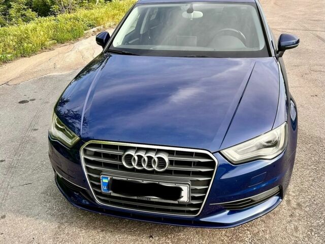 Синий Ауди А3, объемом двигателя 1.6 л и пробегом 239 тыс. км за 11500 $, фото 1 на Automoto.ua