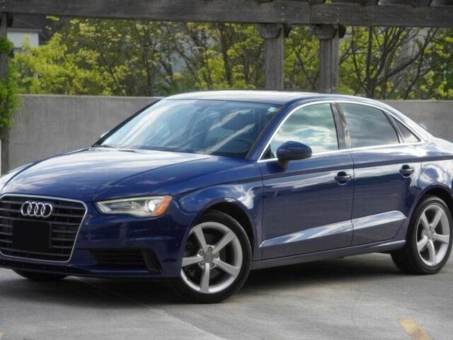 Синій Ауді А3, об'ємом двигуна 1.8 л та пробігом 72 тис. км за 2432 $, фото 1 на Automoto.ua