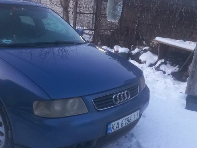 Синій Ауді А3, об'ємом двигуна 1.6 л та пробігом 180 тис. км за 2509 $, фото 1 на Automoto.ua