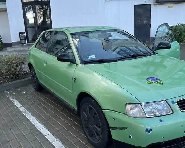 Зеленый Ауди А3, объемом двигателя 1.8 л и пробегом 380 тыс. км за 3300 $, фото 1 на Automoto.ua