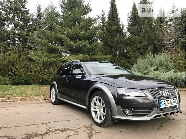 Чорний Ауді A4 Allroad, об'ємом двигуна 2 л та пробігом 155 тис. км за 20200 $, фото 1 на Automoto.ua