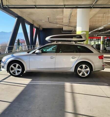 Серый Ауди А4 Олроуд, объемом двигателя 2 л и пробегом 170 тыс. км за 14800 $, фото 1 на Automoto.ua