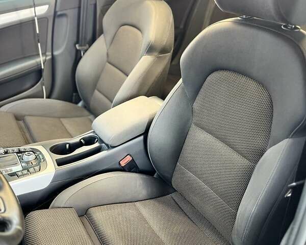 Серый Ауди А4 Олроуд, объемом двигателя 1.97 л и пробегом 243 тыс. км за 15900 $, фото 1 на Automoto.ua