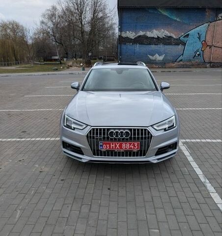 Серый Ауди А4 Олроуд, объемом двигателя 2 л и пробегом 132 тыс. км за 26200 $, фото 1 на Automoto.ua