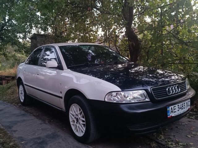 Білий Ауді А4, об'ємом двигуна 1.8 л та пробігом 275 тис. км за 3505 $, фото 1 на Automoto.ua