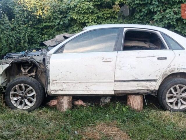 Белый Ауди А4, объемом двигателя 1.9 л и пробегом 309 тыс. км за 1800 $, фото 1 на Automoto.ua
