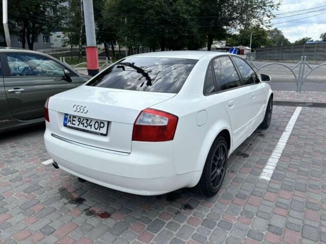 Білий Ауді А4, об'ємом двигуна 1.6 л та пробігом 319 тис. км за 5291 $, фото 1 на Automoto.ua