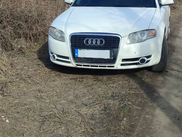 Белый Ауди А4, объемом двигателя 2 л и пробегом 152 тыс. км за 2950 $, фото 1 на Automoto.ua