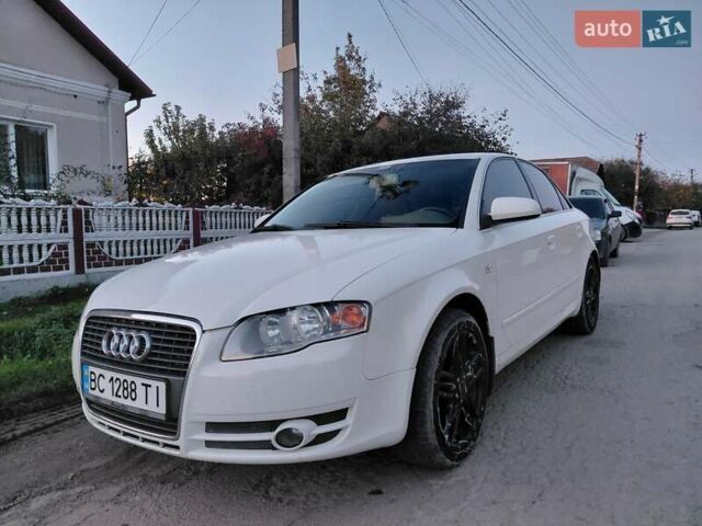Белый Ауди А4, объемом двигателя 1.6 л и пробегом 341 тыс. км за 4999 $, фото 1 на Automoto.ua