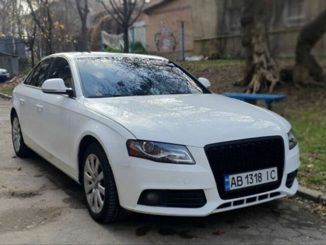 Белый Ауди А4, объемом двигателя 1.98 л и пробегом 260 тыс. км за 10500 $, фото 1 на Automoto.ua