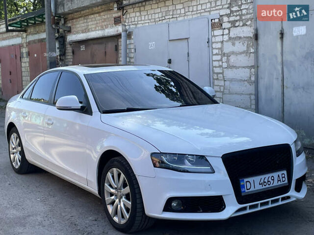 Белый Ауди А4, объемом двигателя 1.98 л и пробегом 236 тыс. км за 8400 $, фото 1 на Automoto.ua