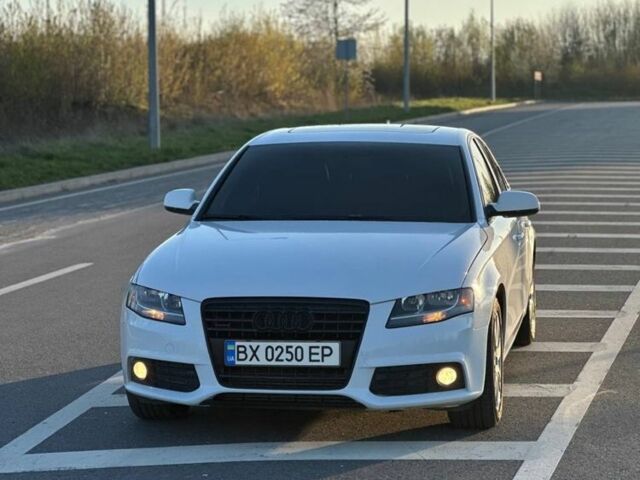 Белый Ауди А4, объемом двигателя 2 л и пробегом 276 тыс. км за 10700 $, фото 1 на Automoto.ua