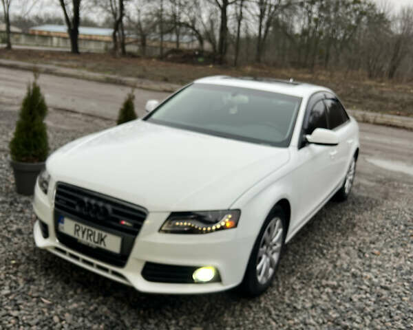 Белый Ауди А4, объемом двигателя 2 л и пробегом 1 тыс. км за 9500 $, фото 1 на Automoto.ua