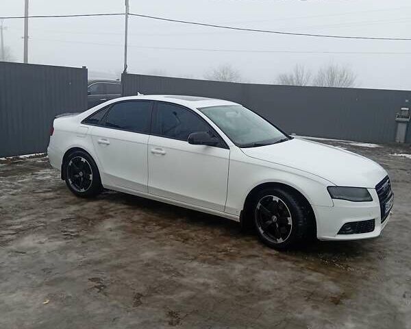 Білий Ауді А4, об'ємом двигуна 1.98 л та пробігом 261 тис. км за 9700 $, фото 1 на Automoto.ua