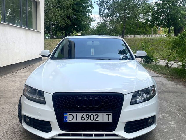 Білий Ауді А4, об'ємом двигуна 2 л та пробігом 202 тис. км за 9700 $, фото 1 на Automoto.ua