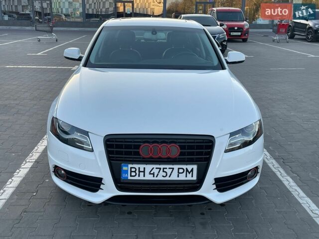 Білий Ауді А4, об'ємом двигуна 2 л та пробігом 240 тис. км за 8700 $, фото 1 на Automoto.ua