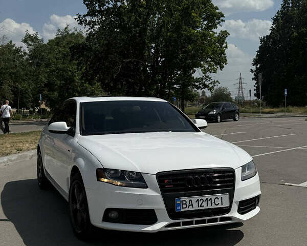 Білий Ауді А4, об'ємом двигуна 2 л та пробігом 245 тис. км за 9000 $, фото 1 на Automoto.ua