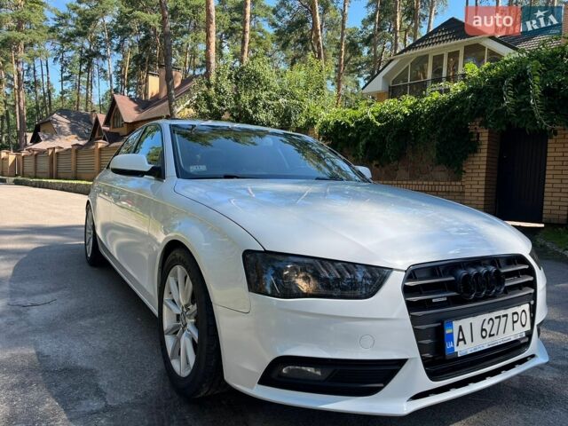 Белый Ауди А4, объемом двигателя 2 л и пробегом 208 тыс. км за 9500 $, фото 1 на Automoto.ua