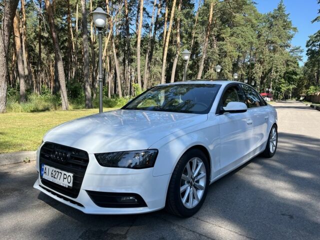 Белый Ауди А4, объемом двигателя 2 л и пробегом 208 тыс. км за 9900 $, фото 1 на Automoto.ua