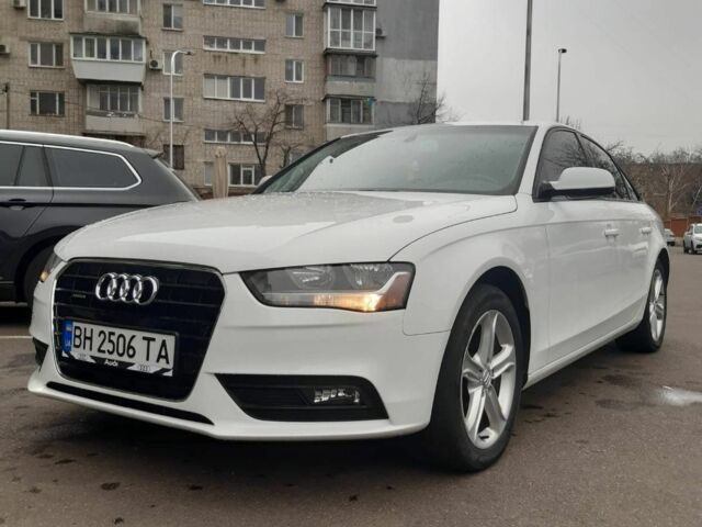 Білий Ауді А4, об'ємом двигуна 2 л та пробігом 205 тис. км за 10500 $, фото 1 на Automoto.ua