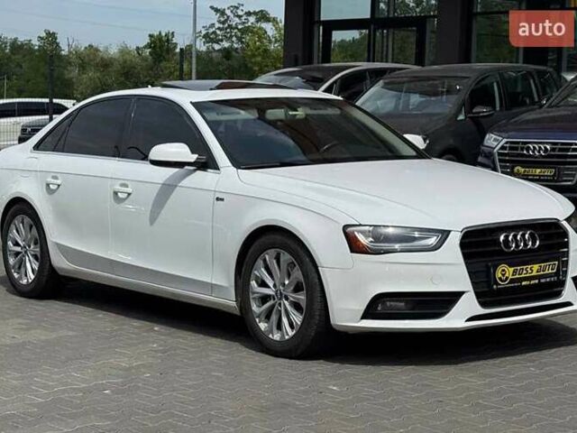 Ауди А4 2012 в Черновцах на Automoto.ua Белый Ауди А4, объемом двигателя 1.98 л и пробегом 225 тыс. км за 11900 $, фото 1 на Automoto.ua